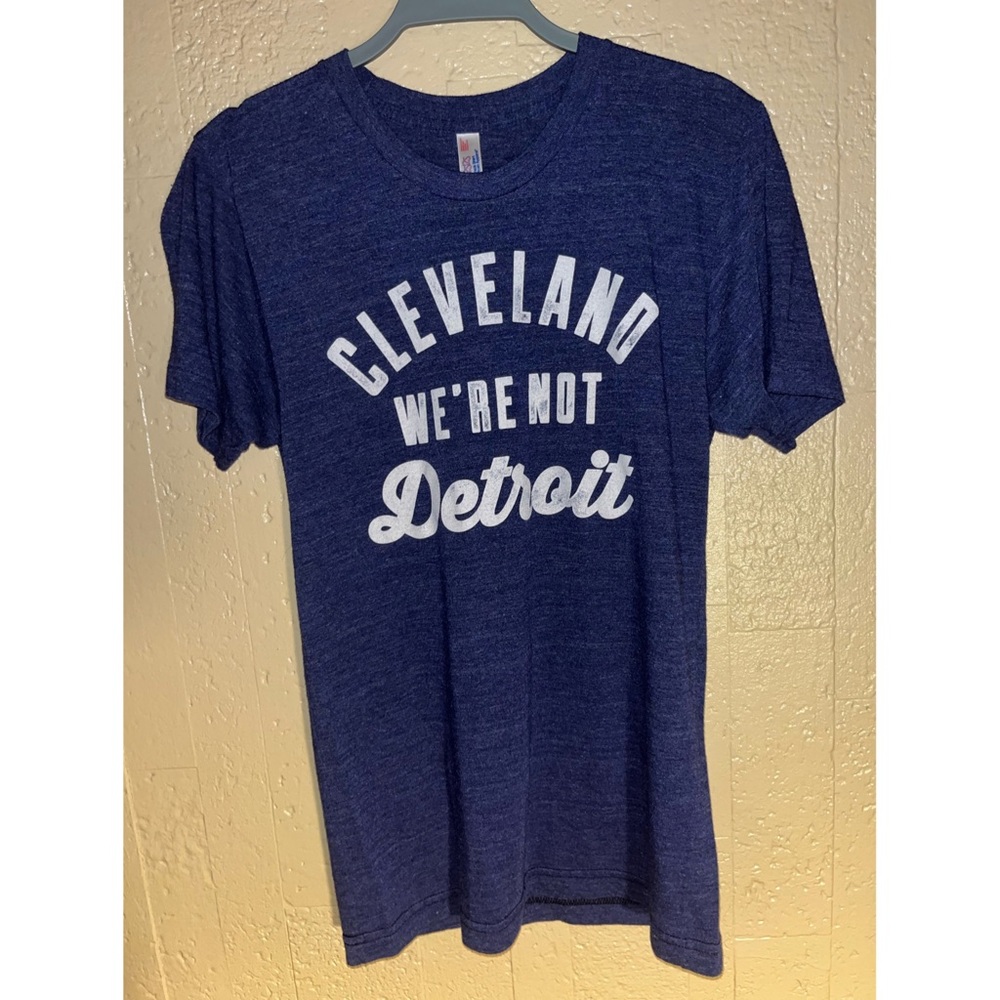 The Track Shirt American blue short sleeve shirt (small)